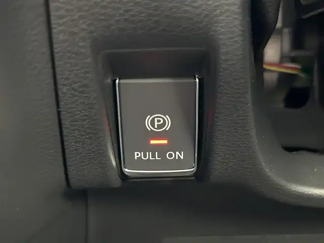 日産 サクラ G 島根県 2023(令5)年 0.4万km ホワイトパール 登録時走行距離3737km/ワンオーナー/純正ナビ(Bluetooth・AM・FM)/フルセグTV/全周囲カメラ/プロパイロット/レーダークルーズコントロール/前後コーナーセンサー/ETC2.0/シートヒーター(運転席・助手席)/ハンドルヒーター/オートライト/LEDヘッドライト/フォグランプ/純正14インチAW/純正フロアマット/スマートキー(スペアキー×1)/禁煙車