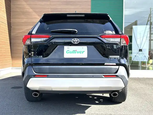 トヨタ ＲＡＶ４ アドベンチャー 静岡県 2021(令3)年 7万km アティチュードブラックマイカ ワンオーナー/純正９インチディスプレイオーディオ/（AM/FM/Bluetooth/フルセグTV）/ルーフレール/トヨタセーフティセンス/-プリクラッシュセーフティ/-レーントレーニングアシスト/-レーダークルーズコントロール/-オートマチックハイビーム/-ロードサインアシスト/バックカメラ/BSM/ＬＥＤヘッドライト/フォグランプ/ブラインドスポットモニター/クリアランスソナー/ダウンヒルアシストコントロール/電動パーキングブレーキ/D席パワーシート/純正フロアマット/純正19インチAW/プッシュスタート/スマートキー/スペアキー１/保証書/取扱説明書