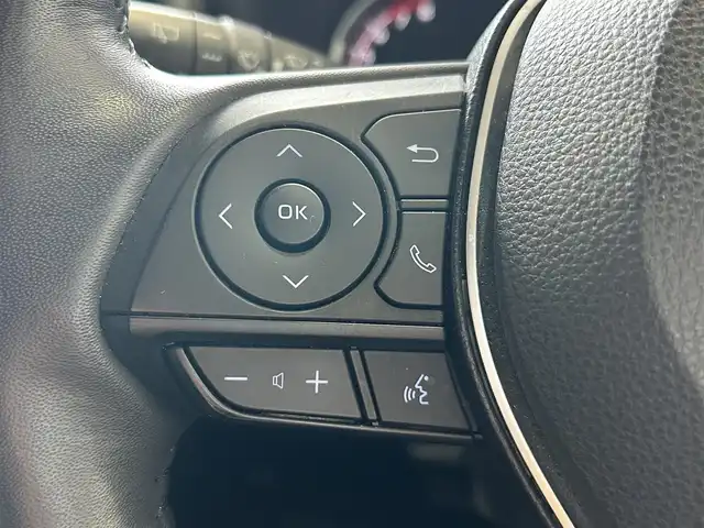 トヨタ ＲＡＶ４ アドベンチャー 静岡県 2021(令3)年 7万km アティチュードブラックマイカ ワンオーナー/純正９インチディスプレイオーディオ/（AM/FM/Bluetooth/フルセグTV）/ルーフレール/トヨタセーフティセンス/-プリクラッシュセーフティ/-レーントレーニングアシスト/-レーダークルーズコントロール/-オートマチックハイビーム/-ロードサインアシスト/バックカメラ/BSM/ＬＥＤヘッドライト/フォグランプ/ブラインドスポットモニター/クリアランスソナー/ダウンヒルアシストコントロール/電動パーキングブレーキ/D席パワーシート/純正フロアマット/純正19インチAW/プッシュスタート/スマートキー/スペアキー１/保証書/取扱説明書