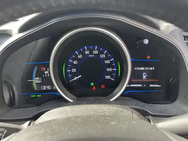 ホンダ フィット ハイブリット Lパッケージ 高知県 2015(平27)年 5.6万km プレミアムホワイトパール 純正ナビ/ETC/ドライブレコーダー/フルセグテレビ/バックカメラ/クルーズコントロール/プッシュスタート/フロアマット/純正16インチアルミホイール/オートライト/横滑り防止装置/盗難防止装置/LEDヘッドライト/運転席＋助手席エアバッグ/本革巻きステアリング/AAC