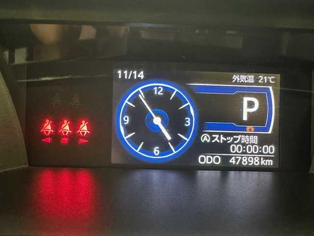 トヨタ ルーミー カスタムG 兵庫県 2023(令5)年 4.8万km ブラックマイカメタリック/パールホワイト2トーン 社外メモリナビ(CD/Bt/ワンセグ)/・MDV-D309BT/バックカメラ/両側パワースライドドア/ACC/PCS/コーナーセンサー/電子パーキング/オートホールド/LEDヘッドライト/LEDフォグ/オートハイビーム/ドライブレコーダー/ETC/アイドリングストップ/オプションスペアタイヤ/純正14AW/純正マット