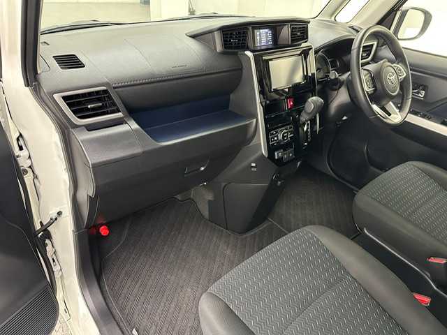 トヨタ ルーミー カスタムG 兵庫県 2023(令5)年 4.8万km ブラックマイカメタリック/パールホワイト2トーン 社外メモリナビ(CD/Bt/ワンセグ)/・MDV-D309BT/バックカメラ/両側パワースライドドア/ACC/PCS/コーナーセンサー/電子パーキング/オートホールド/LEDヘッドライト/LEDフォグ/オートハイビーム/ドライブレコーダー/ETC/アイドリングストップ/オプションスペアタイヤ/純正14AW/純正マット