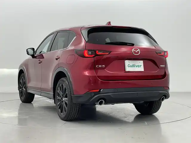 マツダ ＣＸ－５ XD スポーツアピアランス 熊本県 2022(令4)年 4.5万km ソウルレッドクリスタルM 純正ナビ（ＢＴ・フルセグ・ＡＭ・ＦＭ）/全周囲カメラ　/純正前後ドライブレコーダー　/ＥＴＣ　/ヘッドアップディスプレイ/車線逸脱警報/ブラインドスポットモニター/レーダークルーズコントロール/レーンキープアシスト/衝突軽減ブレーキ/標識認識機能/横滑り防止/アイドリングストップ/パワーバックドア　/前席シートヒーター　/前席パワーシート　/ステアリングヒータ　/置くだけ充電/パドルシフト/前後クリアランスソナー/純正フロアマット/純正19インチAW/オートライト/LEDヘッドライト/フォグランプ/スマートキー/プッシュスタート/保証書/取扱説明書