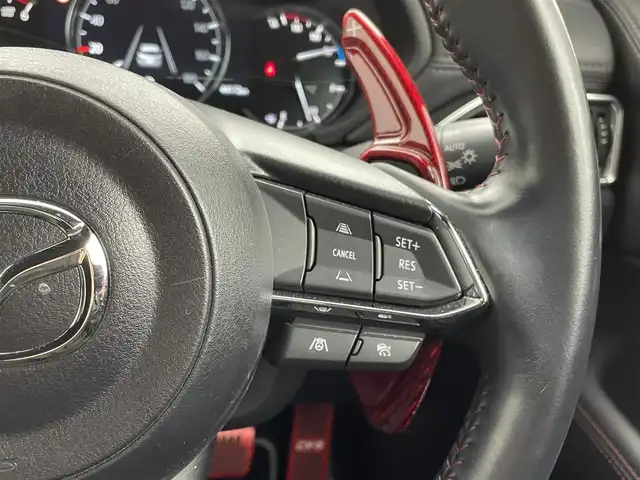 マツダ ＣＸ－５ XD スポーツアピアランス 熊本県 2022(令4)年 4.5万km ソウルレッドクリスタルM 純正ナビ（ＢＴ・フルセグ・ＡＭ・ＦＭ）/全周囲カメラ　/純正前後ドライブレコーダー　/ＥＴＣ　/ヘッドアップディスプレイ/車線逸脱警報/ブラインドスポットモニター/レーダークルーズコントロール/レーンキープアシスト/衝突軽減ブレーキ/標識認識機能/横滑り防止/アイドリングストップ/パワーバックドア　/前席シートヒーター　/前席パワーシート　/ステアリングヒータ　/置くだけ充電/パドルシフト/前後クリアランスソナー/純正フロアマット/純正19インチAW/オートライト/LEDヘッドライト/フォグランプ/スマートキー/プッシュスタート/保証書/取扱説明書