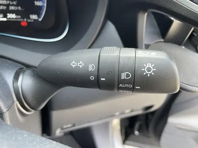 トヨタ ハリアー ハイブリッド G 滋賀県 2024(令6)年 2.5万km プレシャスブラックパール 純正12.3インチナビ/【Bluetooth/USB/フルセグTV】/ハーフレザーシート/レーダークルーズコントロール/ブラインドスポットモニター/クリアランスソナー/LEDヘッドライト/オートマチックハイビーム/プリクラッシュセーフティ/レーンディパーチャーアラート/前後ドライブレコーダー/デジタルインナーミラー/D席パワーシート/パワーバックドア/ビルトインETC2.0/電動チルトテレスコピックステアリング/純正フロアマット/プッシュスタート/スマートキー/ステアリングリモコン