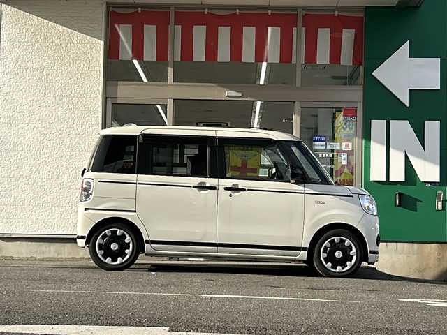 車両画像13