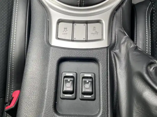 トヨタ ８６ GT リミテッド 和歌山県 2020(令2)年 4.6万km アズライトブルー carrozzeria製ナビ/（CD/DVD/MSV/AM/FM/フルセグTV/Bluetooth/USB/AUX）/６MT/クルーズコントロール/ETC/ドラレコ/純正フロアマット/プッシュスタート/スペアキー×１/保証書/取扱説明書