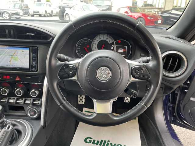 トヨタ ８６ GT リミテッド 愛知県 2020(令2)年 4.6万km アズライトブルー carrozzeria製ナビ/（CD/DVD/MSV/AM/FM/フルセグTV/Bluetooth/USB/AUX）/６MT/クルーズコントロール/ETC/ドラレコ/純正フロアマット/プッシュスタート/スペアキー×１/保証書/取扱説明書