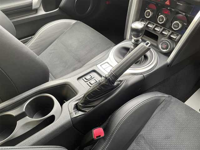 トヨタ ８６ GT リミテッド 愛知県 2020(令2)年 4.6万km アズライトブルー carrozzeria製ナビ/（CD/DVD/MSV/AM/FM/フルセグTV/Bluetooth/USB/AUX）/６MT/クルーズコントロール/ETC/ドラレコ/純正フロアマット/プッシュスタート/スペアキー×１/保証書/取扱説明書