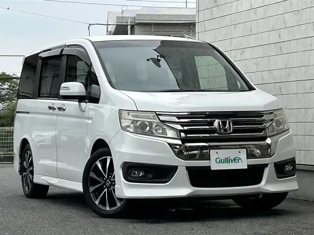 ホンダ ステップワゴン スパーダ Z クールスピリット 埼玉県 2013(平25)年 15.3万km ホワイトオーキッドパール 純正9型プレミアムインターナビ(VXM-135VFNi)/【フルセグTV/SD/CD/DVD/Bluetooth】/バックカメラ/両側パワースライドドア/クルーズコントロール/ハーフレザーシート/パドルシフト/オートLEDライト/アクティブコーナーライト/純正17インチアルミホイール/ビルトインETC/ドライブレコーダー(ZDR-017)/アイドリングストップ/横滑り防止装置/盗難防止装置/純正フロアマット/スマートキー/スペアキー/三列シート/ウォークスルー/取扱説明書