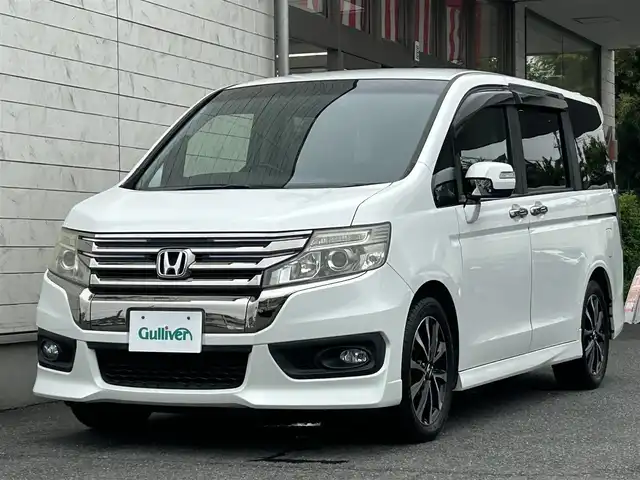 ホンダ ステップワゴン スパーダ Z クールスピリット 埼玉県 2013(平25)年 15.3万km ホワイトオーキッドパール 純正9型プレミアムインターナビ(VXM-135VFNi)/【フルセグTV/SD/CD/DVD/Bluetooth】/バックカメラ/両側パワースライドドア/クルーズコントロール/ハーフレザーシート/パドルシフト/オートLEDライト/アクティブコーナーライト/純正17インチアルミホイール/ビルトインETC/ドライブレコーダー(ZDR-017)/アイドリングストップ/横滑り防止装置/盗難防止装置/純正フロアマット/スマートキー/スペアキー/三列シート/ウォークスルー/取扱説明書