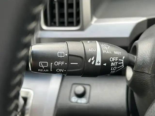 ホンダ ステップワゴン スパーダ Z クールスピリット 埼玉県 2013(平25)年 15.3万km ホワイトオーキッドパール 純正9型プレミアムインターナビ(VXM-135VFNi)/【フルセグTV/SD/CD/DVD/Bluetooth】/バックカメラ/両側パワースライドドア/クルーズコントロール/ハーフレザーシート/パドルシフト/オートLEDライト/アクティブコーナーライト/純正17インチアルミホイール/ビルトインETC/ドライブレコーダー(ZDR-017)/アイドリングストップ/横滑り防止装置/盗難防止装置/純正フロアマット/スマートキー/スペアキー/三列シート/ウォークスルー/取扱説明書