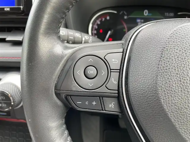 トヨタ ＲＡＶ４ アドベンチャー オフロードPKG 千葉県 2021(令3)年 5.8万km アティチュードブラックマイカ 純正9インチナビ/(フルセグTV/CD/DVD/AM/FM/Blutooth)/バックカメラ/デジタルインナーミラー/衝突被害軽減システム/車線逸脱警報/クルーズコントロール/レザーシート/横滑り防止装置/ETC/ドライブレコーダー/LEDヘッドライト/フォグランプ/オートライト/ウィンカーミラー/電動格納ミラー/純正18インチAW/シートヒーター/エアシート/シートリフター/ステアリングヒーター/プッシュスタート/スマートキー/フロアマット/ドアバイザー/スペアキー/取扱説明書/保証書