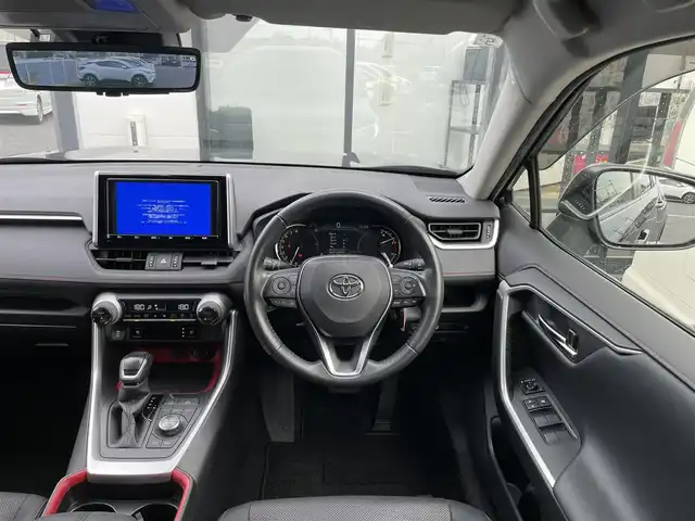 トヨタ ＲＡＶ４ アドベンチャー オフロードPKG 千葉県 2021(令3)年 5.8万km アティチュードブラックマイカ 純正9インチナビ/(フルセグTV/CD/DVD/AM/FM/Blutooth)/バックカメラ/デジタルインナーミラー/衝突被害軽減システム/車線逸脱警報/クルーズコントロール/レザーシート/横滑り防止装置/ETC/ドライブレコーダー/LEDヘッドライト/フォグランプ/オートライト/ウィンカーミラー/電動格納ミラー/純正18インチAW/シートヒーター/エアシート/シートリフター/ステアリングヒーター/プッシュスタート/スマートキー/フロアマット/ドアバイザー/スペアキー/取扱説明書/保証書