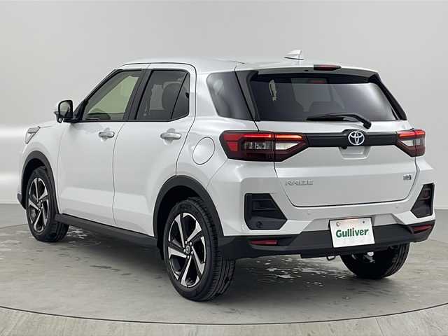 トヨタ ライズ Z 熊本県 2025(令7)年 0.1千km シャイニングホワイトパール 登録済未使用車　/純正ディスプレイオーディオ　/バックカメラ　/レーダークルーズコントロール　/コーナーセンサー　/衝突軽減ブレーキ　/レーンキープ　/先行車発進お知らせ　/シートヒーター　/純正１７インチＡＷ　/ＬＥＤヘッドライト