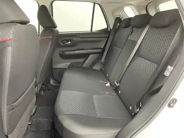 トヨタ ライズ Z 福岡県 2025(令7)年 0.1千km シャイニングホワイトパール 登録済未使用車　/純正ディスプレイオーディオ　/バックカメラ　/レーダークルーズコントロール　/コーナーセンサー　/衝突軽減ブレーキ　/レーンキープ　/先行車発進お知らせ　/シートヒーター　/純正１７インチＡＷ　/ＬＥＤヘッドライト