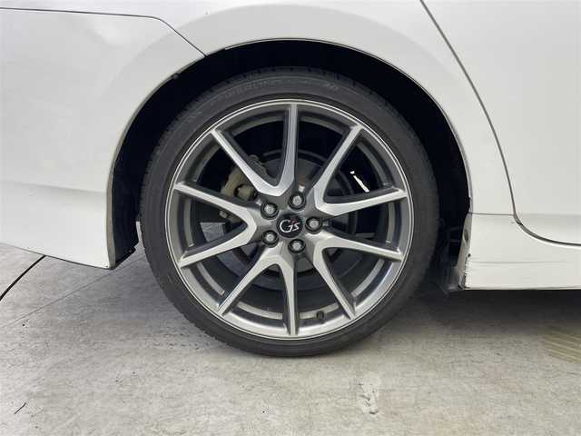 トヨタ プリウス S ツーリングセレ G’s 千葉県 2012(平24)年 14.2万km ホワイトパールクリスタルシャイン 社外8インチナビ/・フルセグ・Bluetooth・CD/DVD・ラジオ/バックカメラ/横滑り防止装置/ETC/フォグランプ/オートライト/ウインカーミラー/電動格納ミラー/純正18インチアルミ/プッシュスタート/スマートキー/フロアマット/ドアバイザー/スペアキー