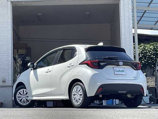 トヨタ ヤリス ハイブリッド Z 大分県 2020(令2)年 5.7万km ホワイトパールクリスタルシャイン 全方位カメラ/純正ディスプレイオーディオ/フルセグTV/Bluetooth/純正フロアマット/純正ビルトインETC/純正LEDヘッドライト/オートライト/オートマッチックハイビーム/社外ドラレコ/レーンキープアシスト/衝突被害軽減ブレーキ/コーナーセンサー/クルーズコントロール