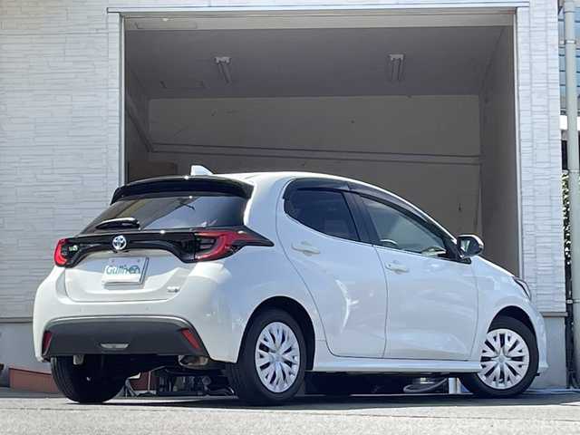 トヨタ ヤリス ハイブリッド Z 大分県 2020(令2)年 5.7万km ホワイトパールクリスタルシャイン 全方位カメラ/純正ディスプレイオーディオ/フルセグTV/Bluetooth/純正フロアマット/純正ビルトインETC/純正LEDヘッドライト/オートライト/オートマッチックハイビーム/社外ドラレコ/レーンキープアシスト/衝突被害軽減ブレーキ/コーナーセンサー/クルーズコントロール