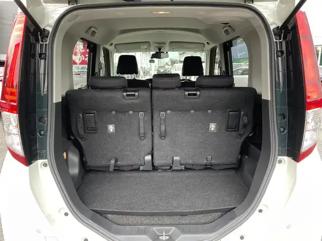 トヨタ ルーミー カスタムG－T 千葉県 2016(平28)年 4.2万km パールホワイトⅢ スマートアシストII/・衝突軽減ブレーキ/・車線逸脱警報/純正SDナビ【NSZT-W66T】/・CD/DVD/MSV/Bluetooth/フルセグTV/パノラミックビューカメラ/両後パワースライドドア/クルーズコントロール/スマートキー/コーナーセンサー/社外ドライブレコーダー/ビルトインETC/アイドリングストップ/ヘッドライトレベライザー/純正15インチアルミホイール/純正LEDヘッドライト/フォグランプ/サイド＆カーテンエアバッグ/新車時保証書＆取扱説明書