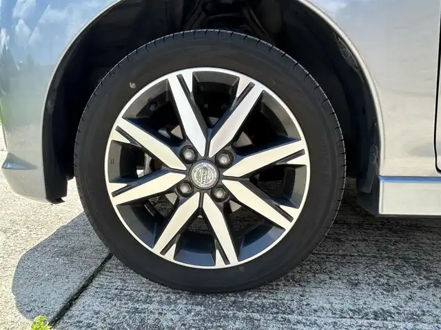日産 デイズ ハイウェイスターG ターボ 長崎県 2018(平30)年 6.8万km チタニウムグレーメタリック 純正メモリナビ/(CD/DVD/BT/フルセグ)/全方位カメラ/衝突軽減ブレーキ/レーンアシスト/コーナーセンサー/クルーズコントロール/前後ドライブレコーダー/ETC/オートライト/オートハイビーム/純正15インチAW