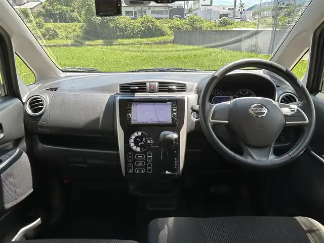 日産 デイズ ハイウェイスターG ターボ 長崎県 2018(平30)年 6.8万km チタニウムグレーメタリック 純正メモリナビ/(CD/DVD/BT/フルセグ)/全方位カメラ/衝突軽減ブレーキ/レーンアシスト/コーナーセンサー/クルーズコントロール/前後ドライブレコーダー/ETC/オートライト/オートハイビーム/純正15インチAW