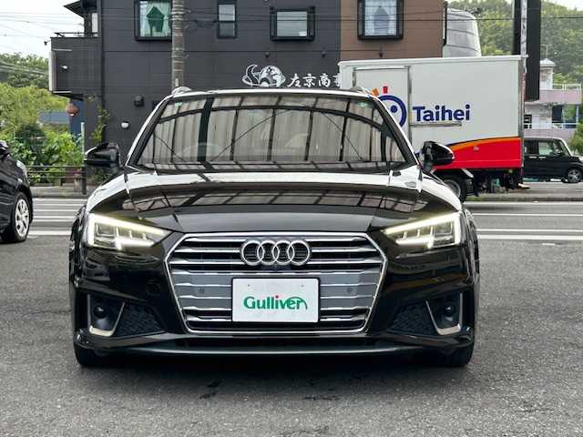 アウディ Ａ４ 35TFSIスポーツ 静岡県 2019(令1)年 3.8万km 黒 Sラインパッケージ/純正ナビ/フルセグTV/DVD/CD/SD/MSV/BT/全方位カメラ/ハーフレザーシート/前席パワーシート/前席シートヒーター /パワーバックドア/バーチャルコックピット/衝突軽減ブレーキ/レーンキープアシスト/ブラインドスポットモニター/クリアランスソナー/レーダークルーズコントロール/ビルトインETC2.0/LEDヘッドライト/純正18インチAW/スマートキー×2/保証書/取扱説明書/R4/R6点検記録簿有