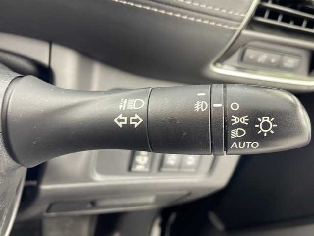 日産 セレナ ハイウェイスター 大分県 2016(平28)年 13.5万km ダイヤモンドブラック プロパイロット/・アダプティブクルーズコントロール/・レーンキープアシスト/BOSEスピーカー/パーキングアシスト/純正エアロ/フリップダウンモニター/純正9インチSDナビ/フルセグ/BT/DVD/SD/アラウンドビューモニター/デジタルインナーミラー/コーナーセンサー/衝突軽減ブレーキ/社外ドライブレコーダー/ビルトインETC/合否クロシート/サイドバイザー/純正フロアマット/保証書/取扱説明書/スペアキー