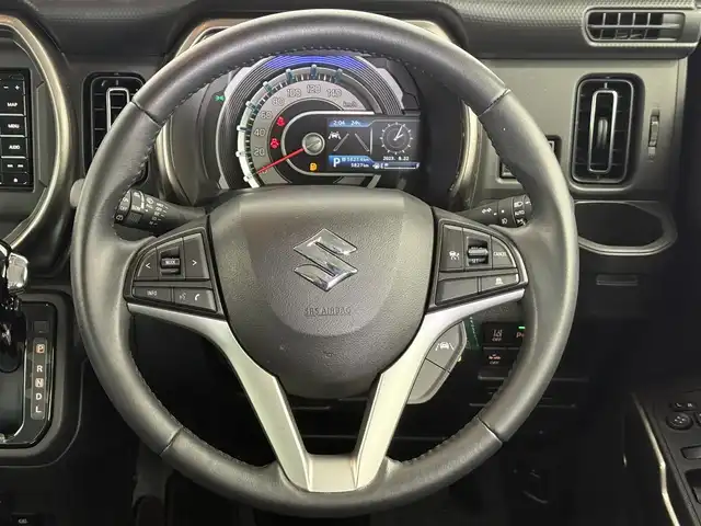 スズキ ハスラー Jスタイル Ⅱ 愛知県 2022(令4)年 0.6万km オフブルーメタリック/ガンメタリック2トーンルーフ 社外ナビ/バックカメラ/フルセグTV/バックカメラ/スズキセーフティサポート/衝突被害軽減システム/クルーズコントロール/横滑り防止装置/コーナーセンサー/レーンキープアシスト/オートライト/LEDヘッドライト/フォグランプ/デイライト/ドライブレコーダー/ビルトインETC/シートヒーター/純正AW/純正フロアマット/プッシュスタート/スマートキー