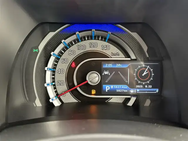 スズキ ハスラー Jスタイル Ⅱ 愛知県 2022(令4)年 0.6万km オフブルーメタリック/ガンメタリック2トーンルーフ 社外ナビ/バックカメラ/フルセグTV/バックカメラ/スズキセーフティサポート/衝突被害軽減システム/クルーズコントロール/横滑り防止装置/コーナーセンサー/レーンキープアシスト/オートライト/LEDヘッドライト/フォグランプ/デイライト/ドライブレコーダー/ビルトインETC/シートヒーター/純正AW/純正フロアマット/プッシュスタート/スマートキー