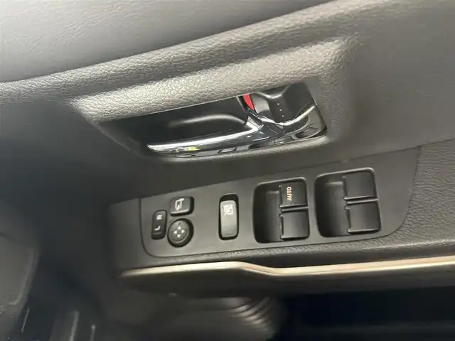 スズキ ハスラー Jスタイル Ⅱ 愛知県 2022(令4)年 0.6万km オフブルーメタリック/ガンメタリック2トーンルーフ 社外ナビ/バックカメラ/フルセグTV/バックカメラ/スズキセーフティサポート/衝突被害軽減システム/クルーズコントロール/横滑り防止装置/コーナーセンサー/レーンキープアシスト/オートライト/LEDヘッドライト/フォグランプ/デイライト/ドライブレコーダー/ビルトインETC/シートヒーター/純正AW/純正フロアマット/プッシュスタート/スマートキー