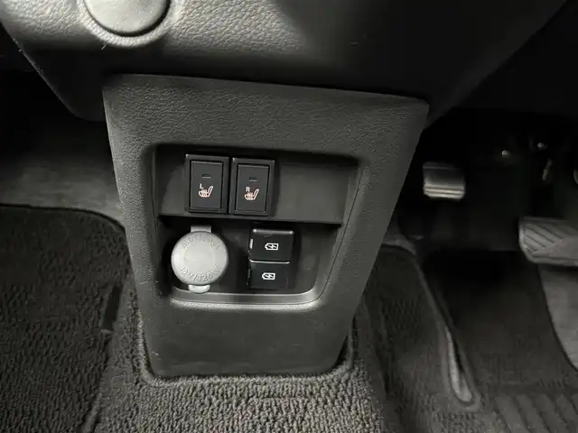スズキ ハスラー Jスタイル Ⅱ 愛知県 2022(令4)年 0.6万km オフブルーメタリック/ガンメタリック2トーンルーフ 社外ナビ/バックカメラ/フルセグTV/バックカメラ/スズキセーフティサポート/衝突被害軽減システム/クルーズコントロール/横滑り防止装置/コーナーセンサー/レーンキープアシスト/オートライト/LEDヘッドライト/フォグランプ/デイライト/ドライブレコーダー/ビルトインETC/シートヒーター/純正AW/純正フロアマット/プッシュスタート/スマートキー