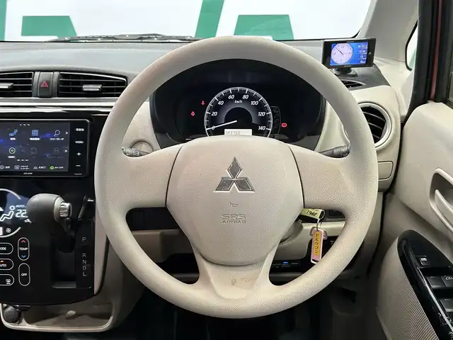 三菱 ｅＫワゴン M 鹿児島県 2017(平29)年 8.4万km コーラルピンクマイカ 禁煙車　/社外ナビ/(フルセグＴＶ/Ｂｌｕｅｔｏｏｔｈ/USB)　/ドライブレコーダー　/バックカメラ　/ＥＴＣ　/社外レーダー　/運転席シートヒーター　/電格ミラー　/アルミホイール　/フロアマット　/リモコンキー　/アイドリングストップ