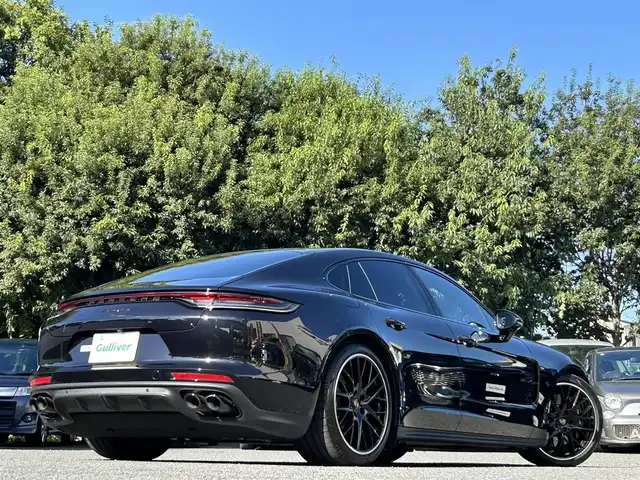 ポルシェ ポルシェ パナメーラ 東京都 2021(令3)年 2.4万km ジェットブラック ワンオーナー/パノラマルーフ/純正21インチアルミホイール/アダプティブクルーズ/LEDマトリクスヘッドランプ/4+1シート/運転席メモリー付きパワーシート/前席シートヒーター/ソフトクローズドア/パワートランク/純正ナビ/360°カメラ/BOSEサウンドシステム/純正ETC2.0/ドライブレコーダー