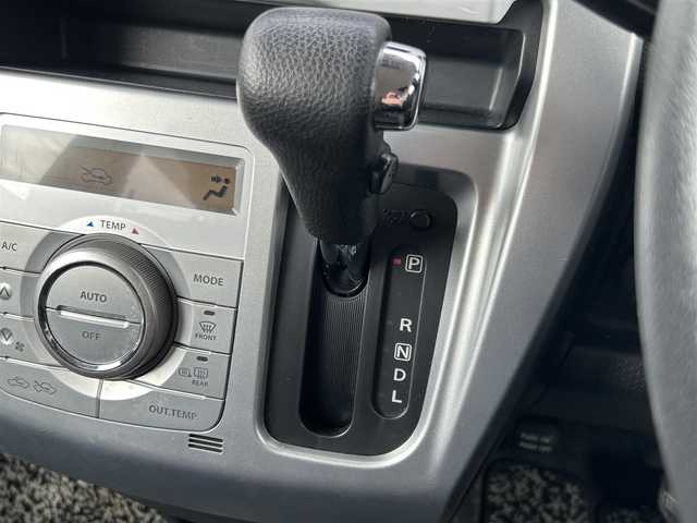 スズキ ハスラー G 福島県 2015(平27)年 3.8万km キャンディピンクメタリック/ホワイト2トーンルーフ OPホワイトルーフ/カロッツェリアナビ/CD・DVD・BT・フルセグ/前後ドライブレコーダー/ビルトインETC/シートヒーター/横滑り防止装置/衝突軽減ブレーキ/アイドリングストップ/ホワイトスチールホイール/純正フロアマット/取説・保証書/スマートキー×3