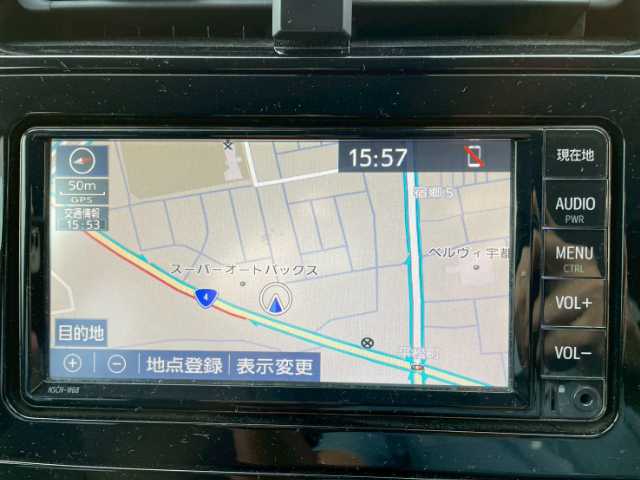 トヨタ プリウス S 栃木県 2019(平31)年 9.7万km シルバーM 純正ディーラーSDナビ/（CD/BT/ワンセグTV）/パーキングアシスト/レーダークルコン/ステアリングスイッチ/コーナーセンサー/レーンキープアシスト/レーダーブレーキ/ドラレコ/GPSレーダー/バックカメラ/ETC/オートハイビーム/スタッドレス＆アルミホイール積込み