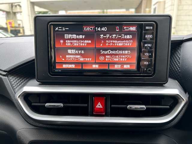 トヨタ ライズ Z 東京都 2022(令4)年 1.5万km ナチュラルベージュマイカM ワンオーナー/純正ナビ/(ワンセグTV/Bluetooth/CD/SD/AUX)/ETC/バックカメラ/前後ドライブレコーダー/前席シートヒーター/レーダークルーズ/レーンキープアシスト/衝突回避支援ブレーキ/ステアリングスイッチ/革巻きステアリング/パーキングセンサー/スペアキー1本/電格ミラー/純正フロアマット/保証書/取扱説明書