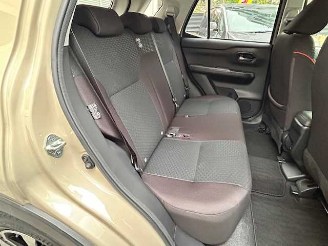 トヨタ ライズ Z 東京都 2022(令4)年 1.5万km ナチュラルベージュマイカM ワンオーナー/純正ナビ/(ワンセグTV/Bluetooth/CD/SD/AUX)/ETC/バックカメラ/前後ドライブレコーダー/前席シートヒーター/レーダークルーズ/レーンキープアシスト/衝突回避支援ブレーキ/ステアリングスイッチ/革巻きステアリング/パーキングセンサー/スペアキー1本/電格ミラー/純正フロアマット/保証書/取扱説明書