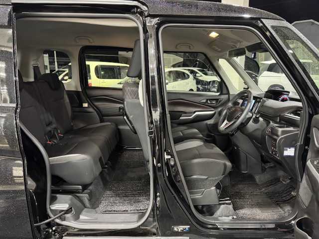 スズキ ソリオ バンディット HV MV 道東・釧路十勝 2022(令4)年 3.9万km スーパーブラックパール 4WD/ワンオーナー/純正メモリーナビ/  （DVD/CD/フルセグTV/Bluetooth）/全方位カメラ/衝突軽減ブレーキ/レーンキープアシスト/レーダークルーズコントロール/シートヒーター/コーナーセンサー/片側パワースライドドア/アイドリングストップ/横滑り防止装置/革巻きステアリング/ステアリングリモコン/ミラーヒーター/電動格納ミラー/ウィンカーミラー/ドライブレコーダー/ビルトインETC/純正ドアバイザー/純正フロアマット/スマートキー/エンジンプッシュスタート/スペアキー/取扱説明書/保証書/社外15インチアルミホイール/夏タイヤ積み込み/　　（165/65R15、4mm、純正AW）