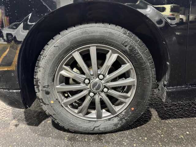 スズキ ソリオ バンディット HV MV 道東・釧路十勝 2022(令4)年 3.9万km スーパーブラックパール 4WD/ワンオーナー/純正メモリーナビ/  （DVD/CD/フルセグTV/Bluetooth）/全方位カメラ/衝突軽減ブレーキ/レーンキープアシスト/レーダークルーズコントロール/シートヒーター/コーナーセンサー/片側パワースライドドア/アイドリングストップ/横滑り防止装置/革巻きステアリング/ステアリングリモコン/ミラーヒーター/電動格納ミラー/ウィンカーミラー/ドライブレコーダー/ビルトインETC/純正ドアバイザー/純正フロアマット/スマートキー/エンジンプッシュスタート/スペアキー/取扱説明書/保証書/社外15インチアルミホイール/夏タイヤ積み込み/　　（165/65R15、4mm、純正AW）