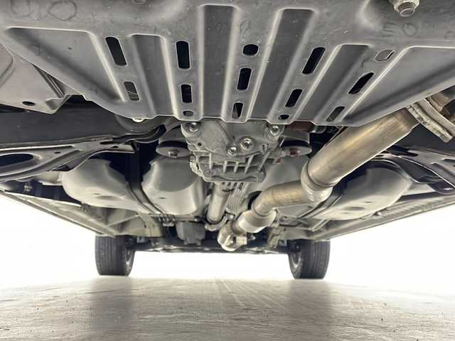 三菱 デリカＤ：５ P 栃木県 2019(令1)年 3.4万km ウォームホワイトP/スターリングシルバーM 純正10，1型ナビ/Bluetooth/フルセグTV/CD/DVD/AM/FM/マルチアラウンドビューモニター/衝突軽減ブレーキ/両側パワースライドドア/パワーバックドア/レーンディパーチャーアラート/アダプティブクルーズコントロール/ブラインドスポットモニター/AC100V電源(100W/120W)/LEDヘッドライト/オートハイビーム/電動パーキングブレーキ(HOLDスイッチ付)/パドルシフト/シートヒーター(D/N席)/アイドリングストップ/プッシュスタート/ETC/純正18インチアルミホイール/カーテンエアバッグ/スマートキー×2本/保証書、取扱説明書