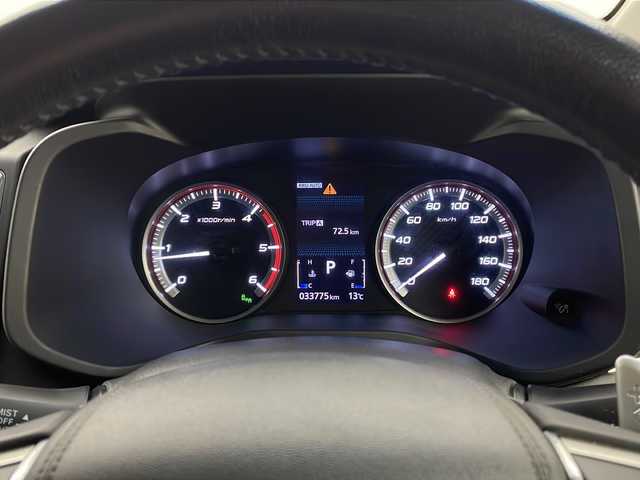 三菱 デリカＤ：５ P 栃木県 2019(令1)年 3.4万km ウォームホワイトP/スターリングシルバーM 純正10，1型ナビ/Bluetooth/フルセグTV/CD/DVD/AM/FM/マルチアラウンドビューモニター/衝突軽減ブレーキ/両側パワースライドドア/パワーバックドア/レーンディパーチャーアラート/アダプティブクルーズコントロール/ブラインドスポットモニター/AC100V電源(100W/120W)/LEDヘッドライト/オートハイビーム/電動パーキングブレーキ(HOLDスイッチ付)/パドルシフト/シートヒーター(D/N席)/アイドリングストップ/プッシュスタート/ETC/純正18インチアルミホイール/カーテンエアバッグ/スマートキー×2本/保証書、取扱説明書