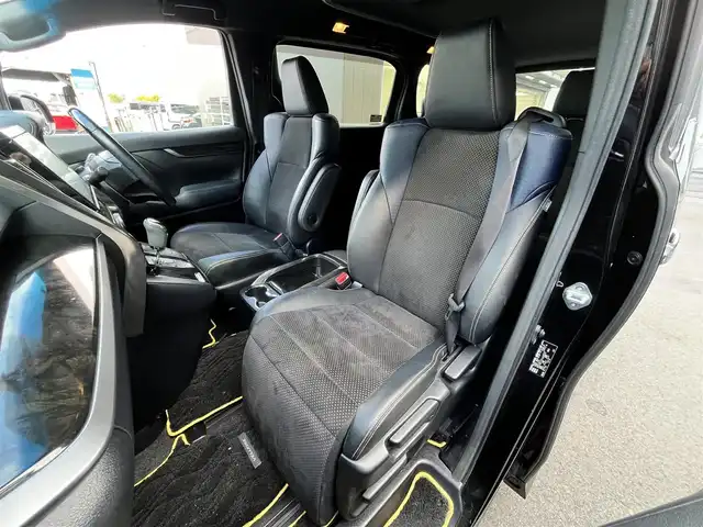 トヨタ ヴェルファイア Z Aエディション ゴールデンアイズ 滋賀県 2018(平30)年 5.7万km ブラック 純正10インチナビ/純正フリップダウンモニター/両側パワースライドドア/パワーリアゲート/ハーフレザーシート/バックカメラ/LEDヘッドライト/追従付クルーズコントトール/電子パーキング/オートホールド/前後ソナー/前方ドライブレコーダー