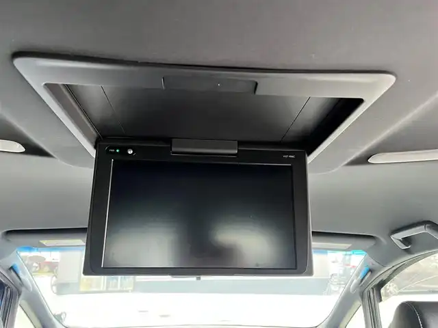 トヨタ ヴェルファイア Z Aエディション ゴールデンアイズ 滋賀県 2018(平30)年 5.7万km ブラック 純正10インチナビ/純正フリップダウンモニター/両側パワースライドドア/パワーリアゲート/ハーフレザーシート/バックカメラ/LEDヘッドライト/追従付クルーズコントトール/電子パーキング/オートホールド/前後ソナー/前方ドライブレコーダー