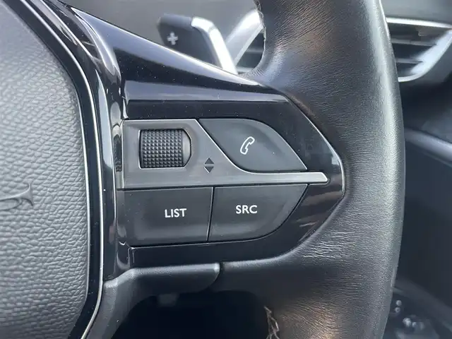 プジョー ３００８ アリュール LEDパッケージ 栃木県 2018(平30)年 4.5万km ペルラネラブラック ワンオーナー /パノラマサンルーフ /純正ディスプレイオーディオ/AppleCarPlay /ハーフレザーシート /アンイエンスライト /アクティブセーフティブレーキ /インテリジェントハイビーム /レーンキープアシスト /前後ドラレコ /ETC