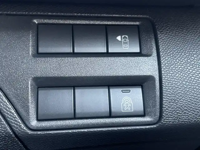 プジョー ３００８ アリュール LEDパッケージ 栃木県 2018(平30)年 4.5万km ペルラネラブラック ワンオーナー /パノラマサンルーフ /純正ディスプレイオーディオ/AppleCarPlay /ハーフレザーシート /アンイエンスライト /アクティブセーフティブレーキ /インテリジェントハイビーム /レーンキープアシスト /前後ドラレコ /ETC