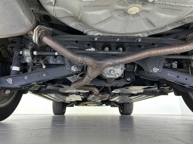 スバル フォレスター 2．0XT アイサイト 岐阜県 2016(平28)年 4.9万km クリスタルホワイトP ＳＤナビ/フルセグＴＶ/バックカメラ/ＥＴＣ/後席モニター/レーダークルーズコントロール/レーンキープアシスト/スマートキー/全席シートヒーター/アイサイト/ハーフレザーシート/ＬＥＤヘッドライト/前席パワーシート