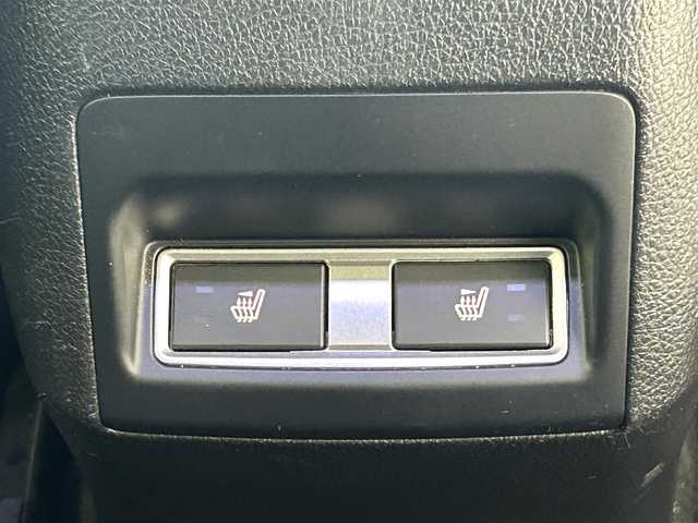 スバル フォレスター 2．0XT アイサイト 岐阜県 2016(平28)年 4.9万km クリスタルホワイトP ＳＤナビ/フルセグＴＶ/バックカメラ/ＥＴＣ/後席モニター/レーダークルーズコントロール/レーンキープアシスト/スマートキー/全席シートヒーター/アイサイト/ハーフレザーシート/ＬＥＤヘッドライト/前席パワーシート