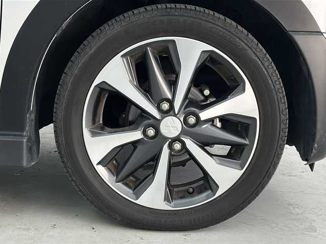 三菱 ｅＫクロス G プラスエディション 宮城県 2021(令3)年 6.3万km シルキーホワイト 三菱e-Assist　/・衝突軽減ブレーキ/・レーンキープアシスト/・コーナーセンサー/マルチアラウンドモニター/ケンウッドSD７インチナビ/・CD.DVD.SD.BT/フルセグTV/前席シートヒーター/ダウンヒルアシストコントロール/LEDヘッドライト　/フォグランプ/プッシュスタート　/スマートキー　/ステアリングスイッチ　/横滑り防止装置/純正15インチアルミホイール/スタッドレスタイヤ車載（AW付）/フロアマット