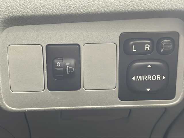 トヨタ カローラ アクシオ GT TRDターボ 愛知県 2009(平21)年 15.3万km ブラックマイカ /TRDエアロ//TRDマフラー //TRD17インチAW//TRDショートストロークシフト//ビルシュタインショックアブソーバー//ドアスタビライザー //スペアタイヤ//純正HDDナビ //バックカメラ//地デジ/CD/DVD/MSV/SD/AUX/AM/FM//HIDオートライト //フォグ //ETC//革巻きステアリング //電格ウィンカーミラー//純正ドアバイザー //純正フロアマット//リモコンキー//保証書 //記録簿 //スペアキー